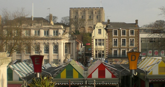 Are some cities more equal than others? Are some cities more equal than others?